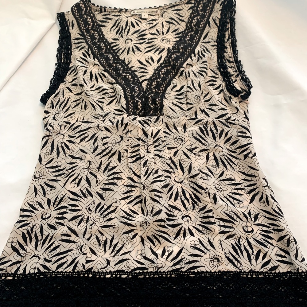 Nanette Lepore Gorgeous Silk Cream Black Lace sleeveless Top Size 4